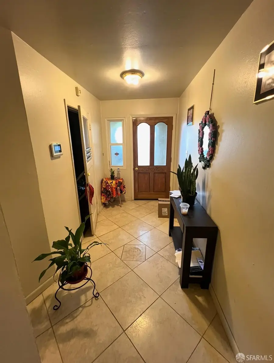 104 Charter Oak Avenue, San Francisco, CA 94124 - #2