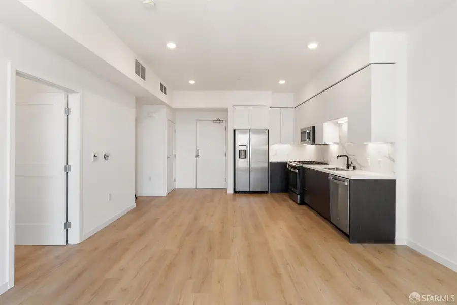52 Kirkwood Avenue #319, San Francisco, CA 94124 - #3