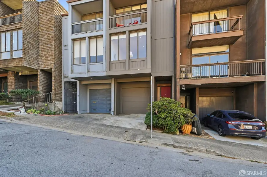 10 Topaz Way, San Francisco, CA 94131 - #2