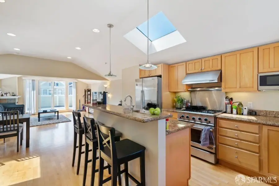 332 Jersey Street, San Francisco, CA 94114 - #3