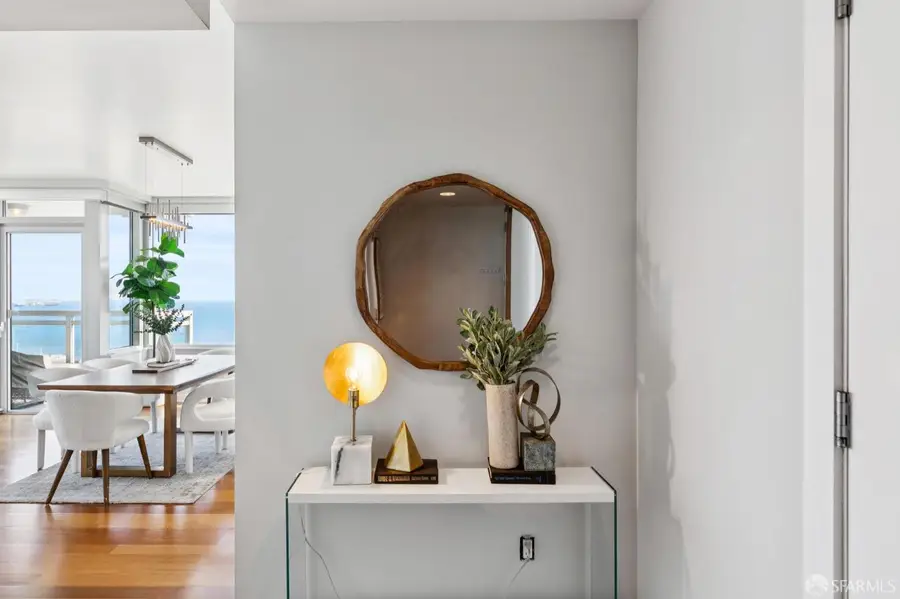 501 Beale Street #14A, San Francisco, CA 94105 - #3