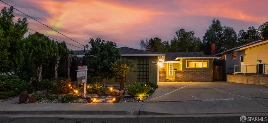 3161 Brent Court, Castro Valley, CA 94546 - #2