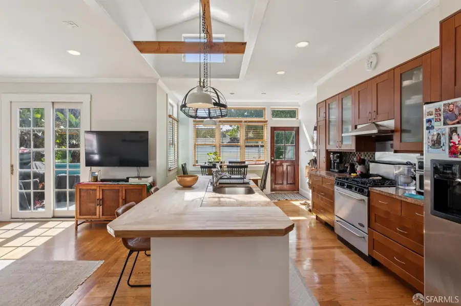 634 Shotwell Street, San Francisco, CA 94110 - #3