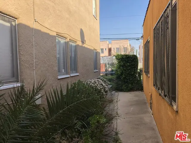 1806 Alsace Avenue, Los Angeles, CA 90019 - #3