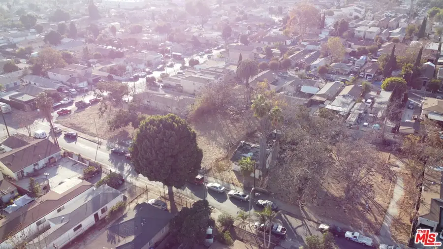 10411 Hickory Street, Los Angeles, CA 90002 - Image #2