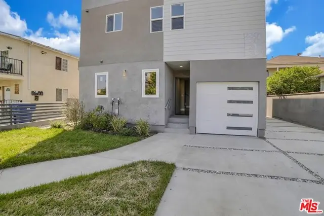 2301 Hauser Boulevard, Los Angeles, CA 90016 - #2