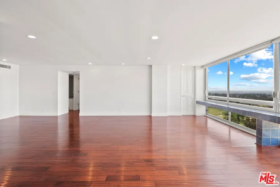 2220 Avenue Of The Stars #1501, Los Angeles, CA 90067 - Image #3