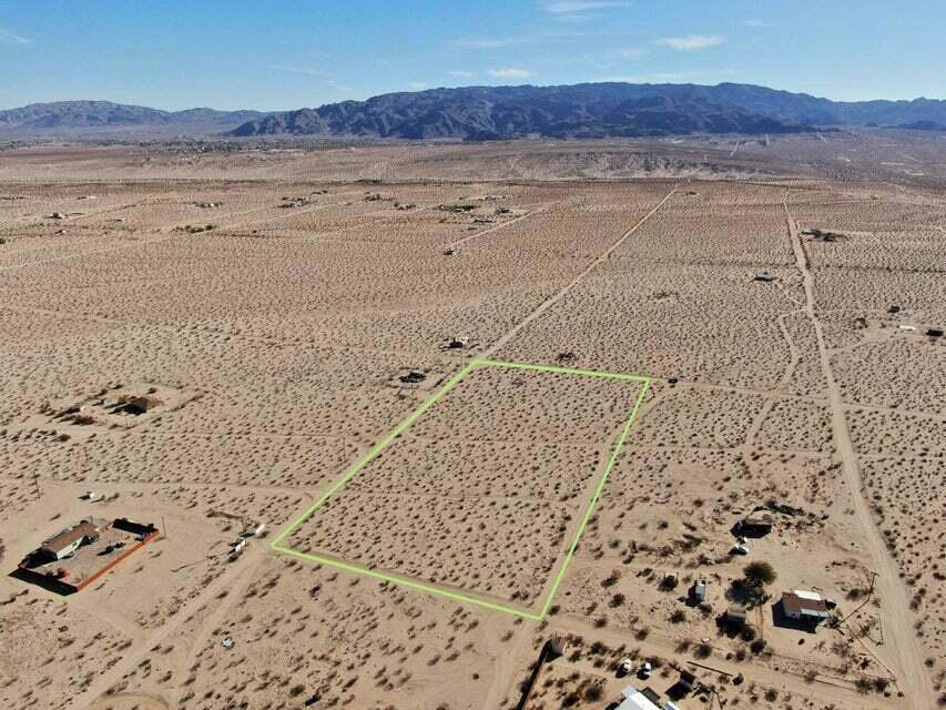 3827 Timothy Avenue, 29 Palms, CA 92277 BHGRE