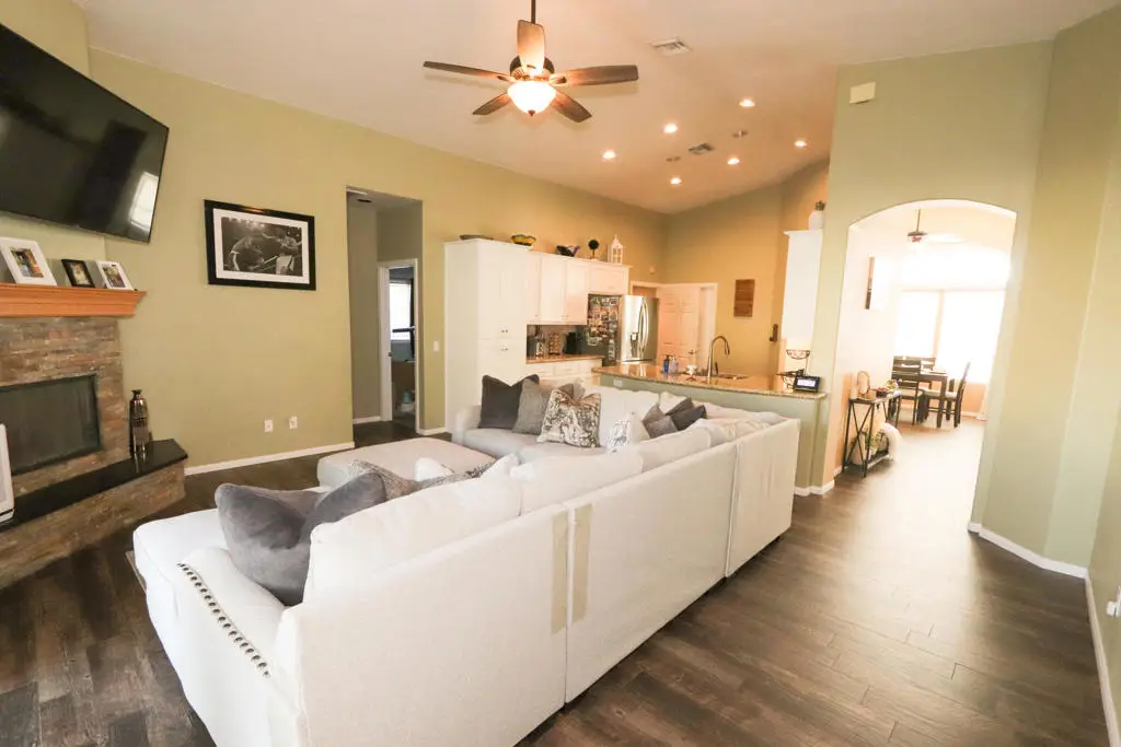 27185 Landau Boulevard, Cathedral City, CA 92234 - Image #1