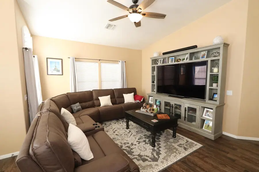 27185 Landau Boulevard, Cathedral City, CA 92234 - Image #3