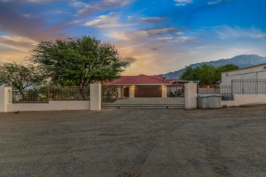61895 Smoke Tree Road, Palm Springs, CA 92258 - Image #2
