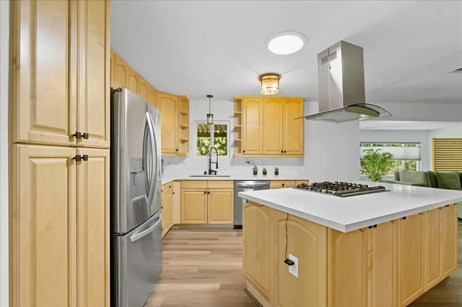 379 Avenida Andorra, Cathedral City, CA 92234 - Image #2