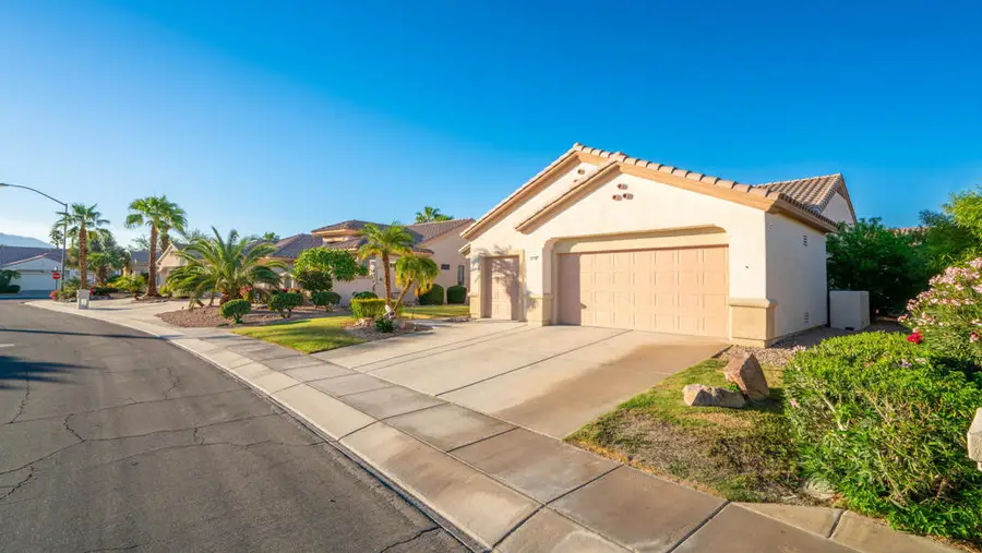 78214 Grape Arbor Avenue, Palm Desert, CA 92211 - Image #2
