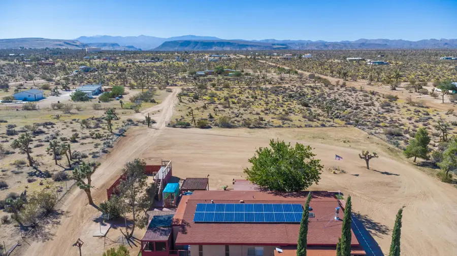 58189 Sunny Sands Drive, Yucca Valley, CA 92284 - Image #3
