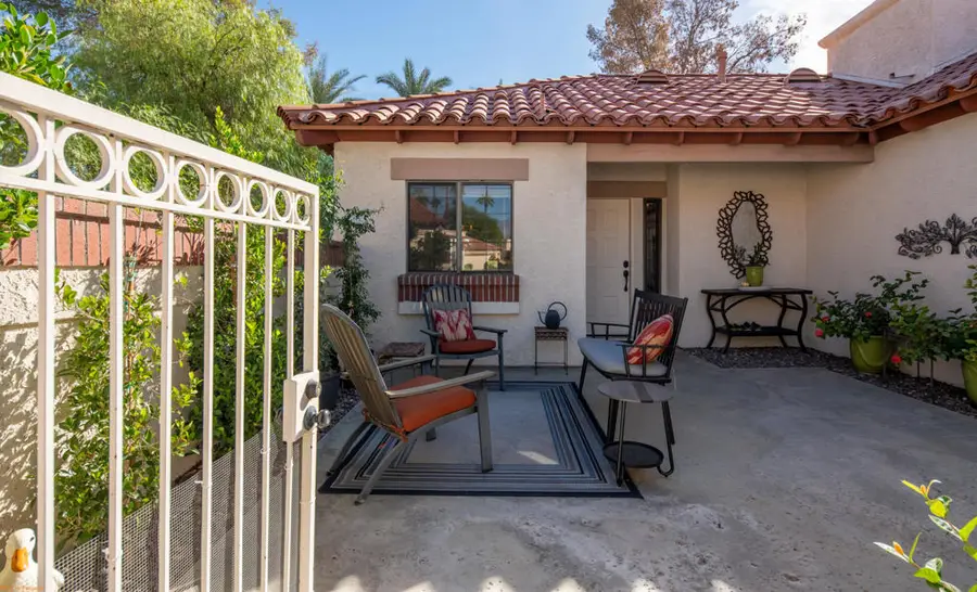 112 Sarona Circle, Palm Desert, CA 92211 - Image #3