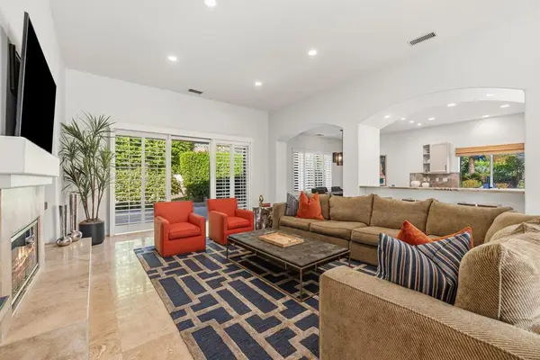 65 Rocio Court, Palm Desert, CA 92260