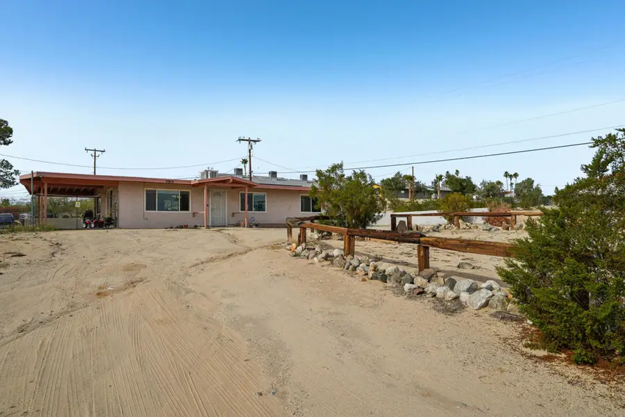 5912 Bagley Ave Avenue, Twentynine Palms, CA 92277 - #3