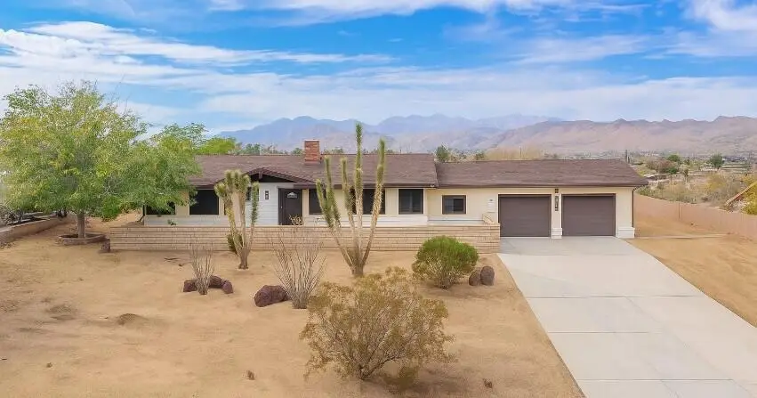 7390 Camarilla Avenue, Yucca Valley, CA 92284 - #1