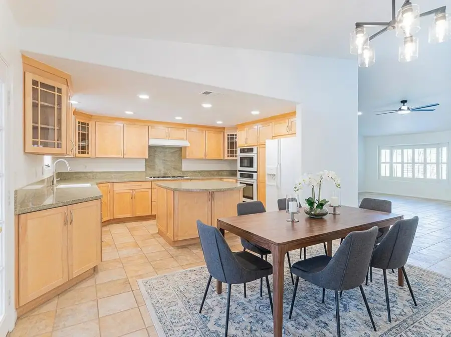 30805 Avenida Alvera, Cathedral City, CA 92234 - Image #3