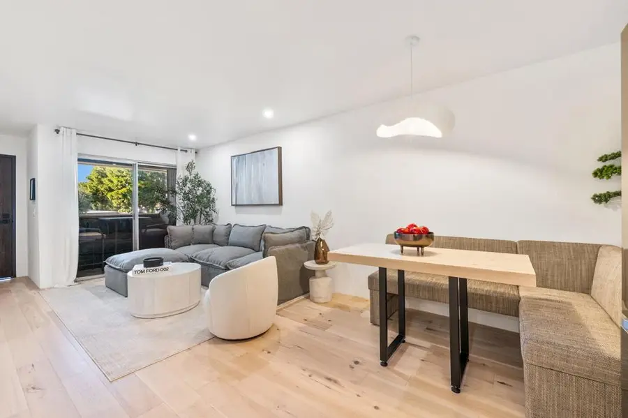 2857 N Los Felices Road #203, Palm Springs, CA 92262 - Image #2