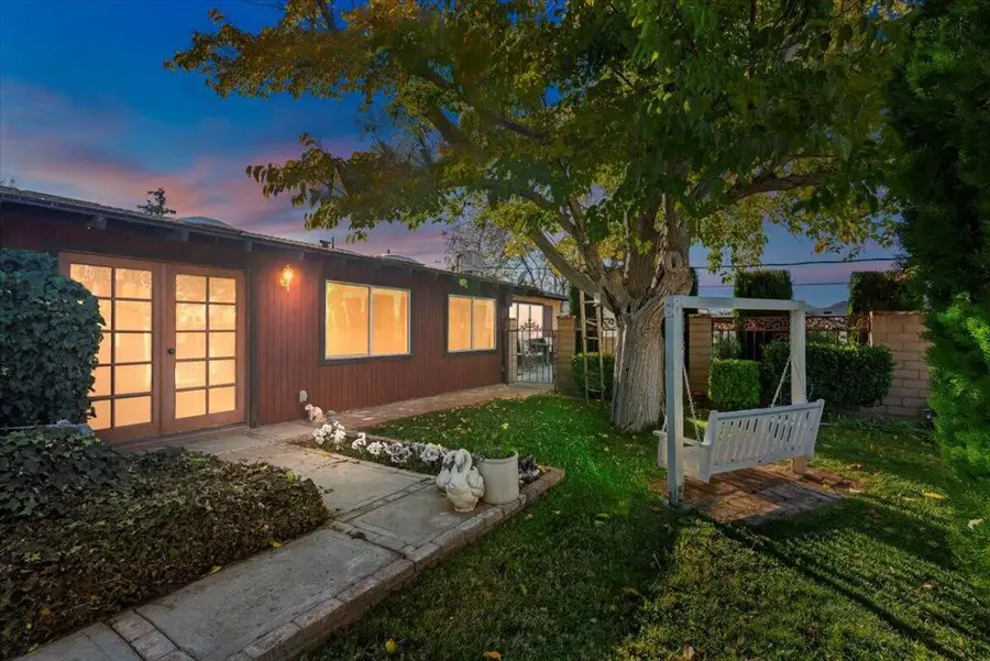 58748 Natoma Trail, Yucca Valley, CA 92284 - Image #2