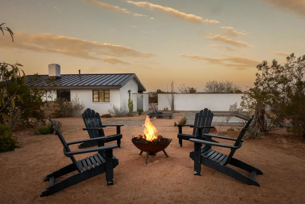 1564 Hilton Avenue, Yucca Valley, CA 92284 - Image #1