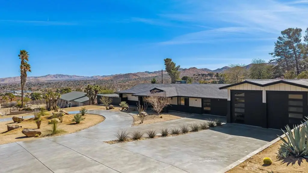 7458 Cardillo Trail, Yucca Valley, CA 92284 - Image #1
