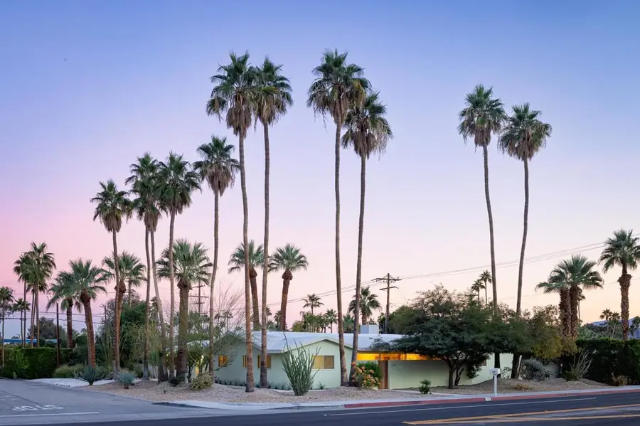 298 N Farrell Drive, Palm Springs, CA 92262 - Image #3