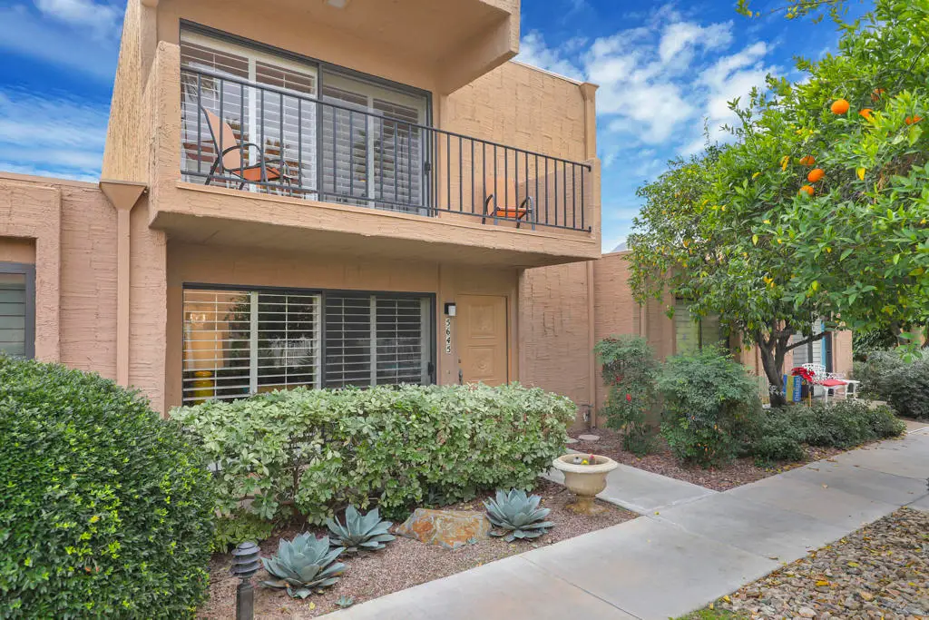 5645 Los Coyotes Drive, Palm Springs, CA 92264 - Image #1