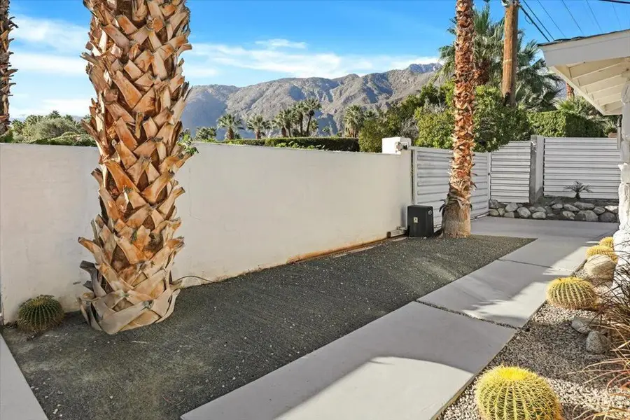 400 W Via Escuela, Palm Springs, CA 92262 - #2