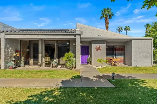 2625 N Whitewater Club Drive #C, Palm Springs, CA 92262