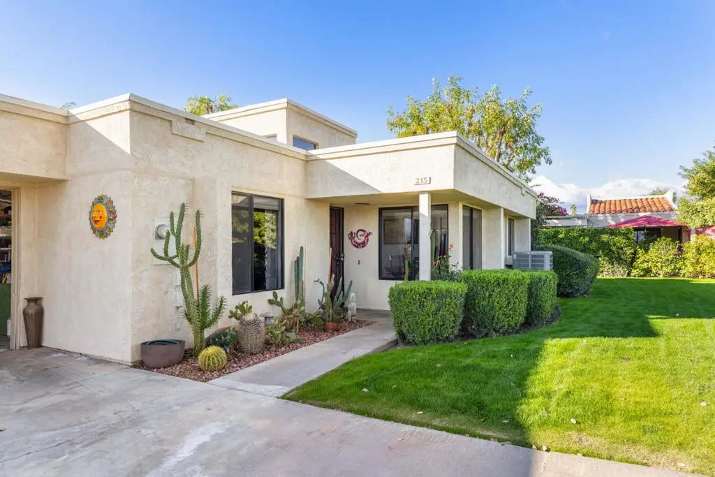 215 Via Reneca, Palm Desert, CA 92260 - #1