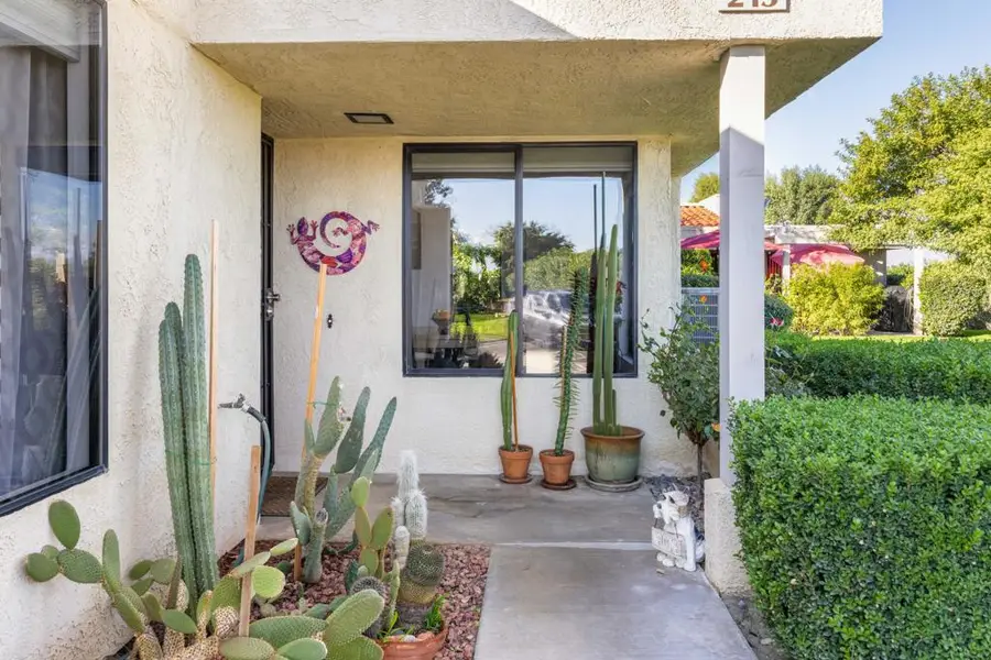 215 Via Reneca, Palm Desert, CA 92260 - #2