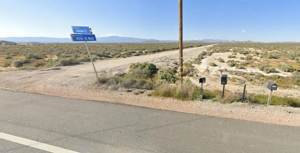 42 Street West & Avenue C-10, Lancaster, CA 93536 - #1