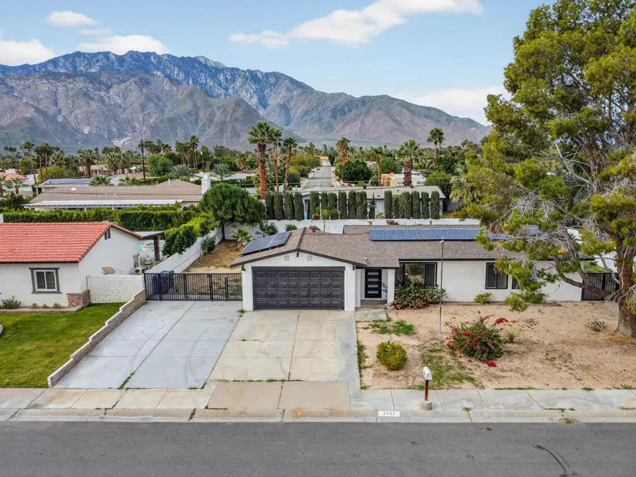 2251 N San Gorgonio Road, Palm Springs, CA 92262 - Image #2