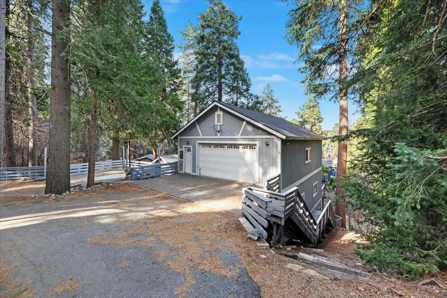 810 Oakmont Lane, Lake Arrowhead, CA 92352 - #2