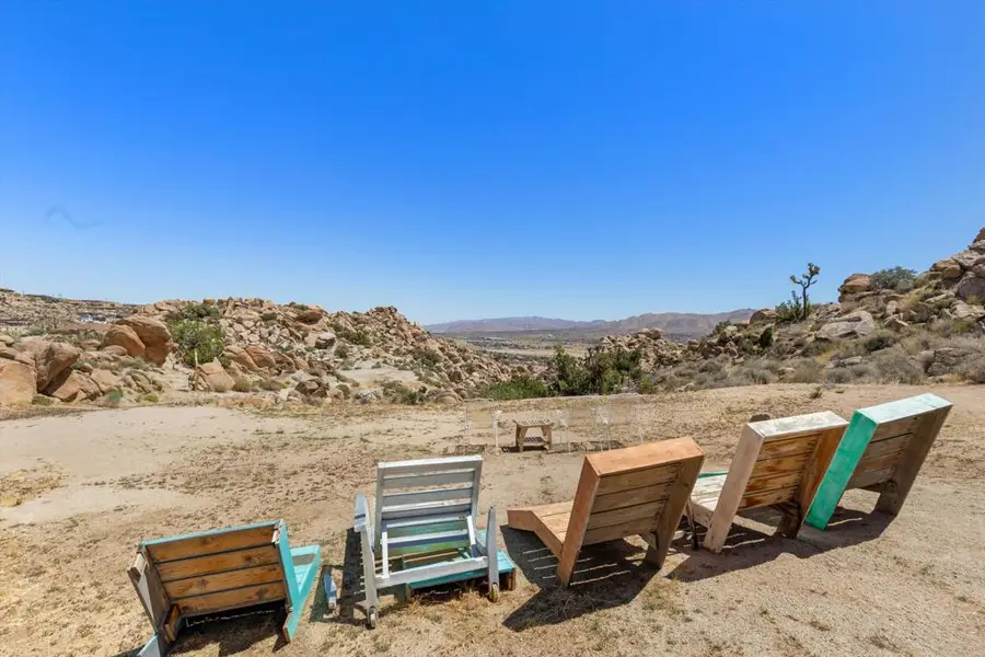 57113 Farrelo Road, Yucca Valley, CA 92284 - Image #2