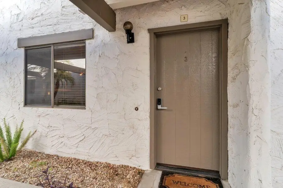 1050 E Ramon Road #3, Palm Springs, CA 92264 - #2