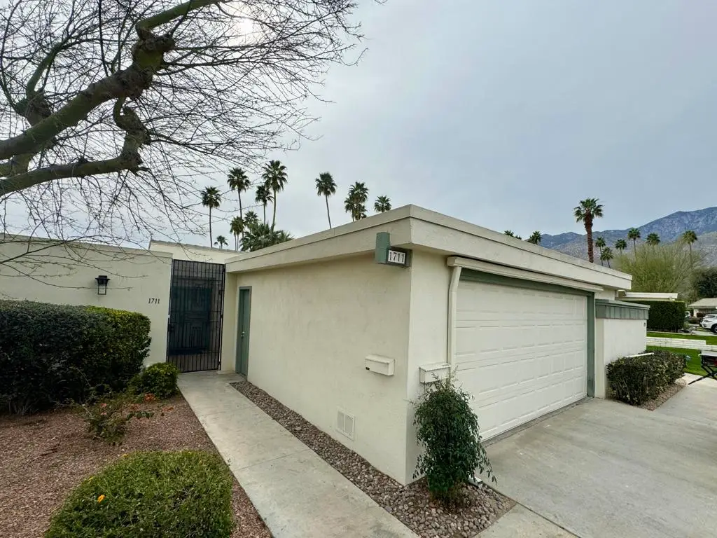 1711 Grand Bahama Drive W, Palm Springs, CA 92264 - Image #1