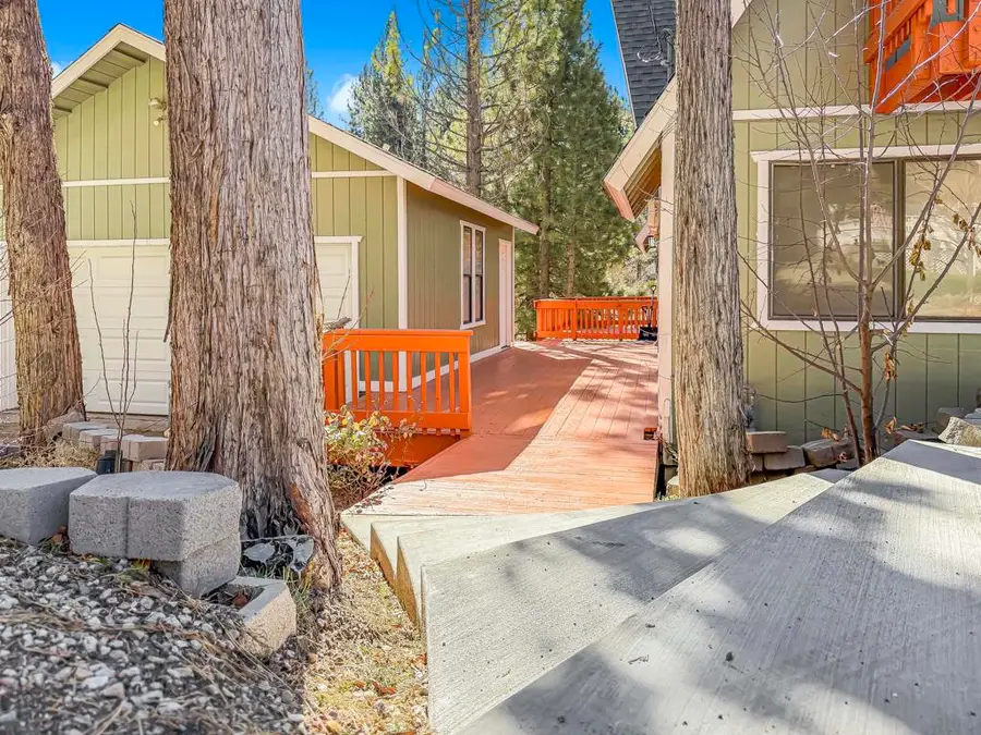 524 Catalina Road, Big Bear, CA 92315 - #3