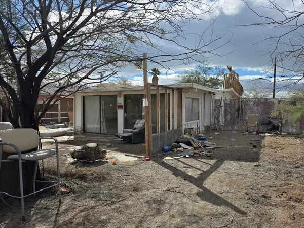 9565 Aisle Of Palms, Niland, CA 92257