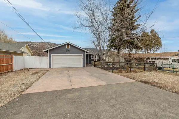 813 Elysian Boulevard, Big Bear City, CA 92314