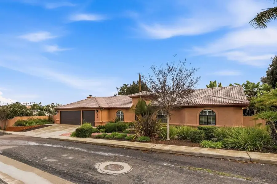 816 Birch Avenue, Escondido, CA 92027 - #2