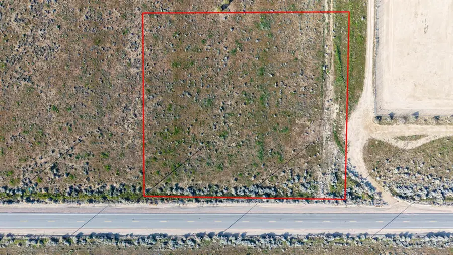 217 Ave D Pav 175 Stw N, Fairmont, CA 93536 - #2