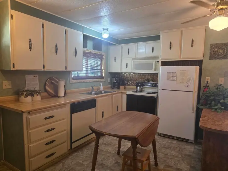 10595 Hot Mineral Spa Road #194, Niland, CA 92257 - #3