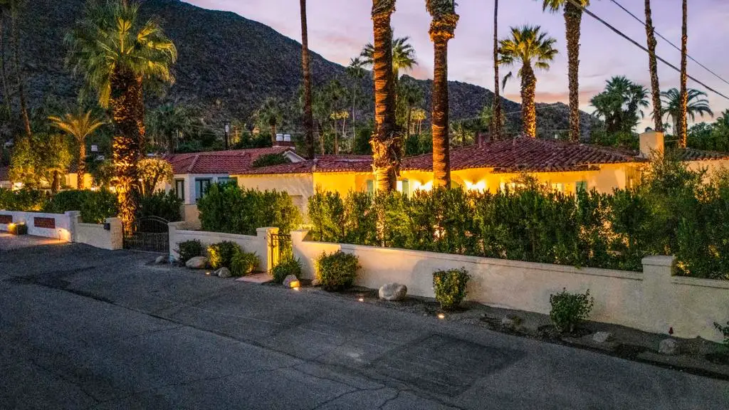 240 W El Portal, Palm Springs, CA 92264 - #1