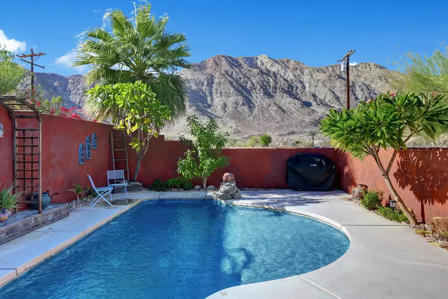 53210 Avenida Madero, La Quinta, CA 92253 - #2