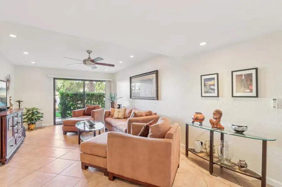 1050 E Ramon Road #41, Palm Springs, CA 92264 - #2