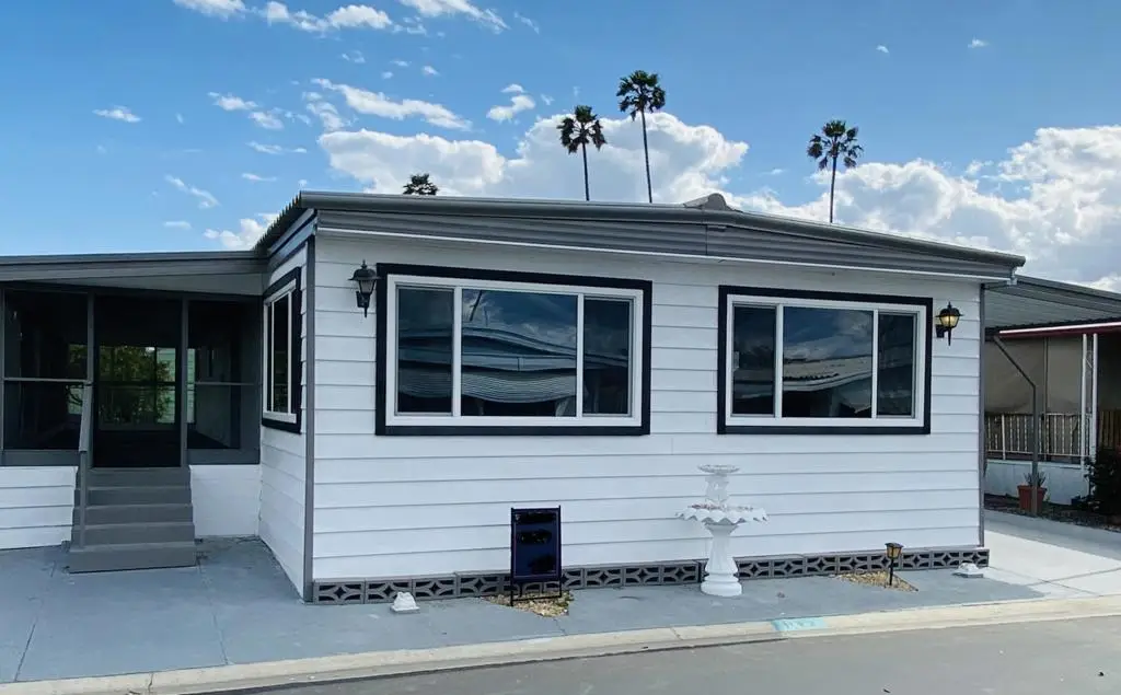 601 N Kirby Street #102, Hemet, CA 92545 - #1
