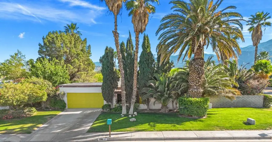 1385 E Via Escuela, Palm Springs, CA 92262 - #2